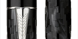 Black Parker Duofold  DNA.