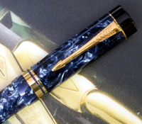 Marbled Blue Parker Duofold Centennial fountain pen, 1988.