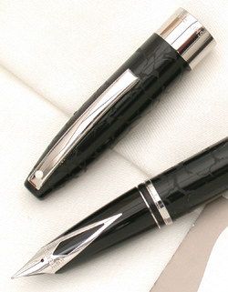 Black Leather Sheaffer Legacy Heritage.