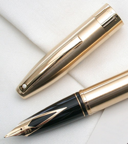 Brushed Gold Sheaffer Legacy Heritage Fountain Pen.